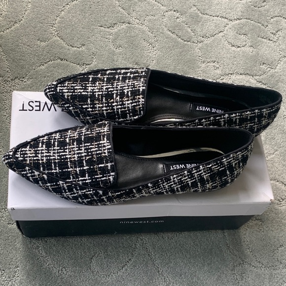 Nine West Womens Abay 2 Black Smoking Loafers size 5.5 NWB - Picture 8 of 9